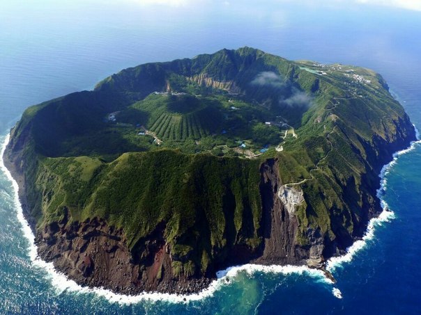 Aogashima – обитаемый вулканический остров X_ea44e29f